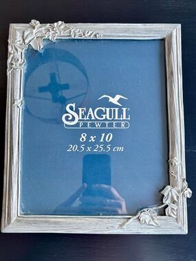 Seagull Pewter 8x10 Decorative Photo Frame in solid Pewter